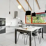 Stunning In With Kitchen Tatil Evi