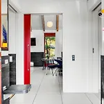 Stunning In With Kitchen *