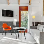Stunning In With Kitchen