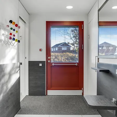 Stunning In With Kitchen